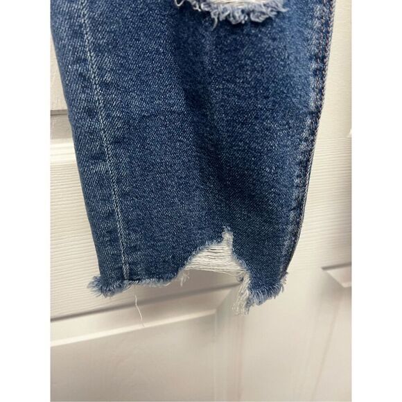 American Eagle Heavily Distressed Mom Jeans sz 6 - Picture 3 of 8